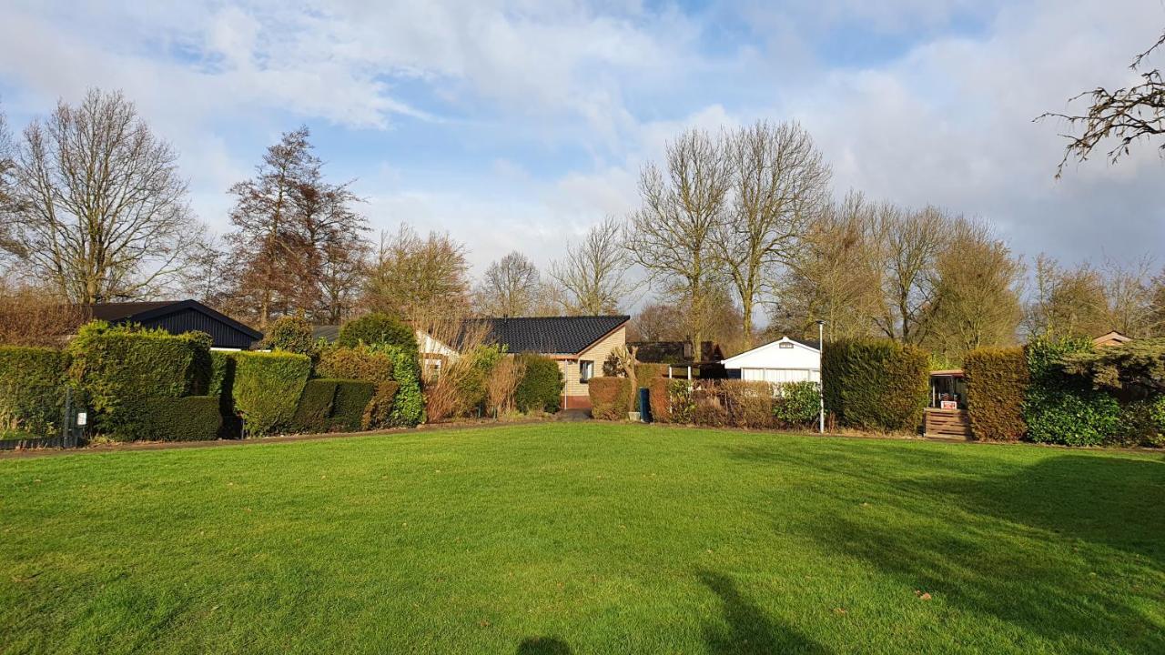 Luxe Zomerwoning Met Omheinde Tuin Voor Hond En Kinderen Dirkshorn Esterno foto